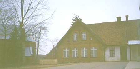 Budynek szkolny od strony południowej